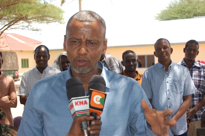 BLAMING COPS: Fafi MP Abdikarim Osman speaking on Sunday after donataing motorcycles to youths in Bura town.
Image: STEPHEN ASTARIKO